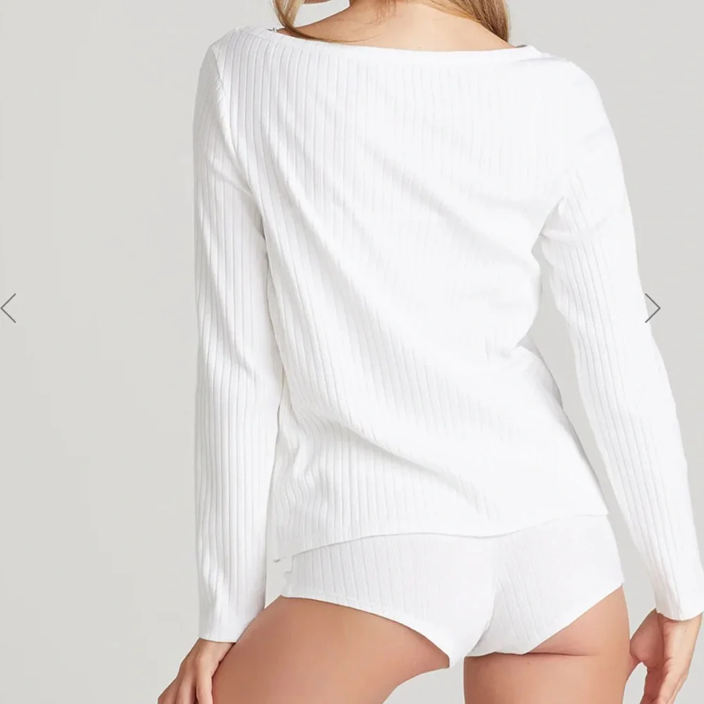 Yummie Rib Lounge Long Sleeve Lounge Tee White SM - Picture 3 of 5